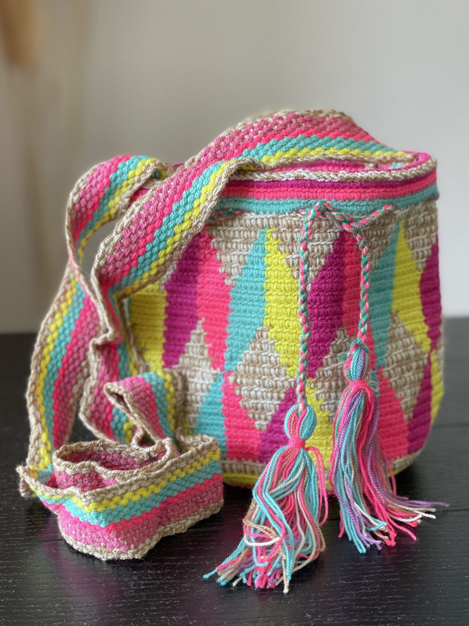 mochilita-mix-colores-del-mar-pink-lela-mochila